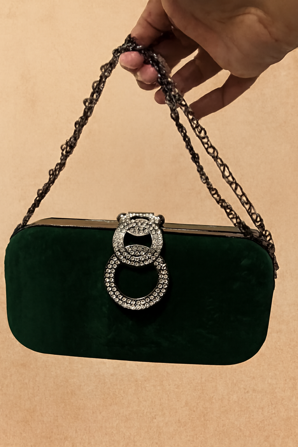 Elegant Green Velvet Clutch Bag with Sparkling Double Ring Closure